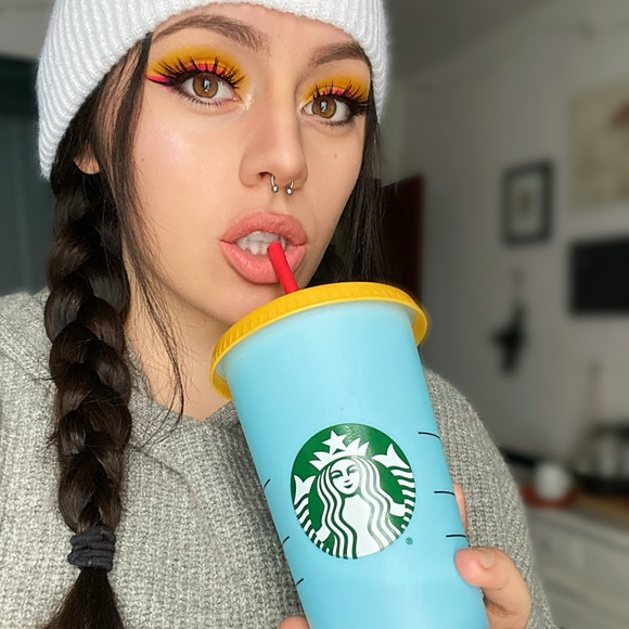 Aloha! Please read my description! ☺️ - Picture 5 of 9